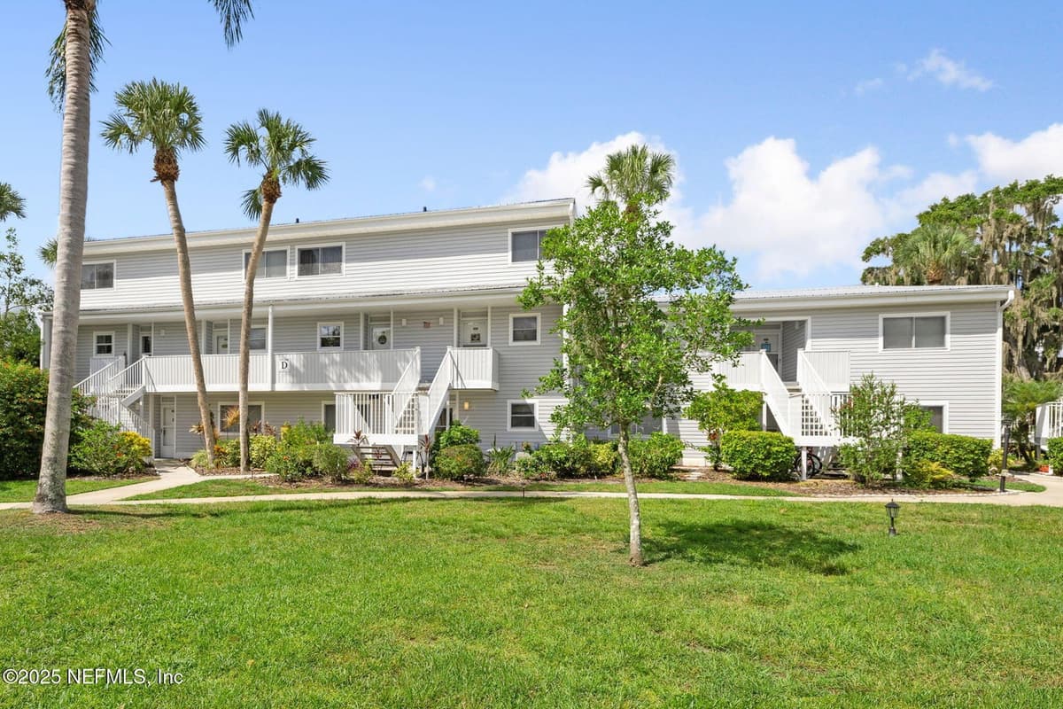 125 RIVER BEND Place BLD. D, Welaka, FL 32193, Welaka, FL - photo 2