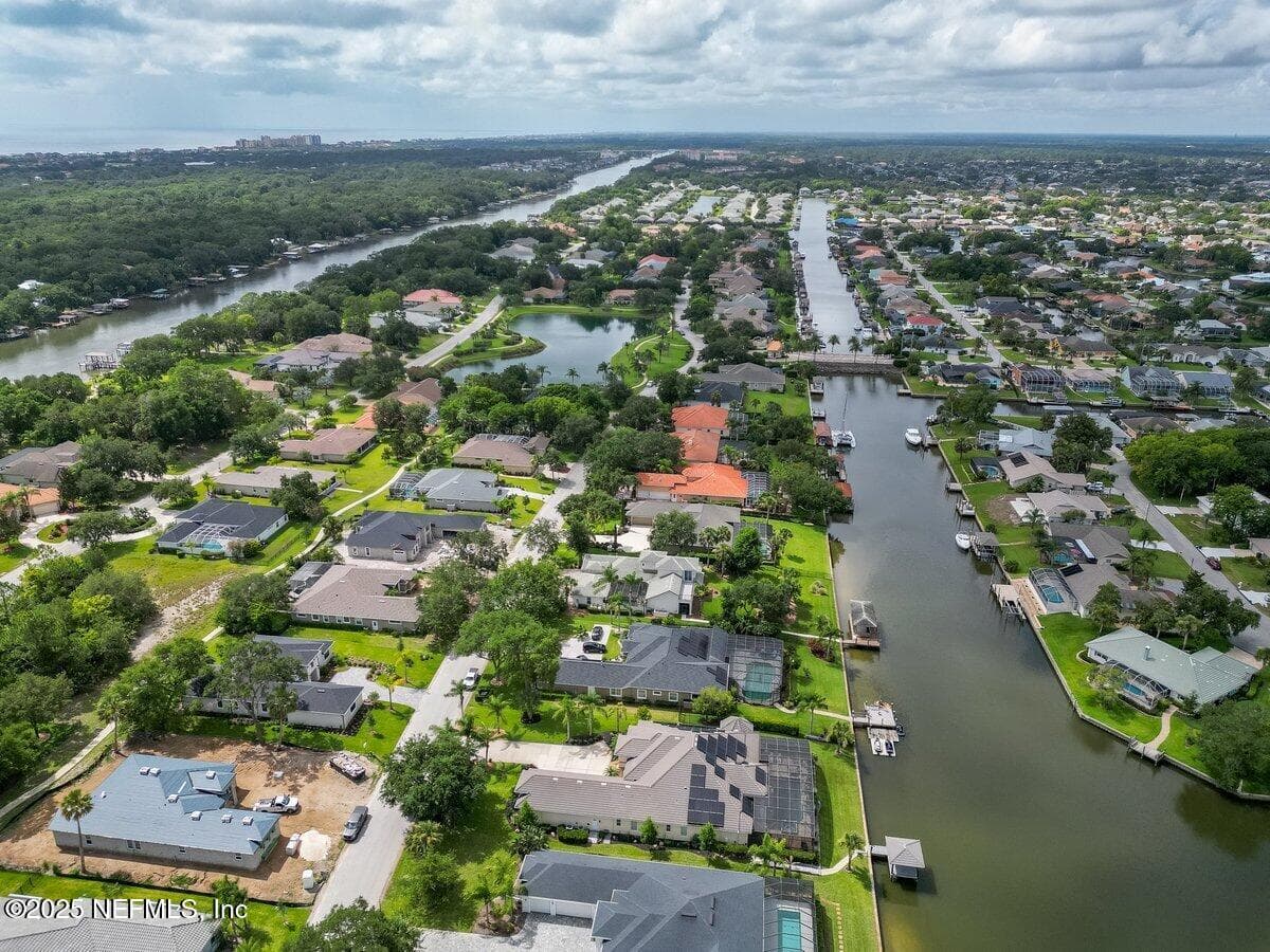 17 OLD OAK Drive N, Palm Coast, FL 32137, Palm Coast, FL - photo 3