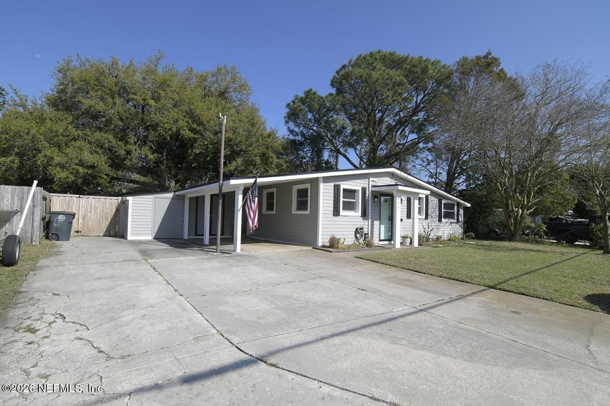 477 SAILFISH Drive E, Atlantic Beach, FL 32233, Atlantic Beach, FL - photo 2