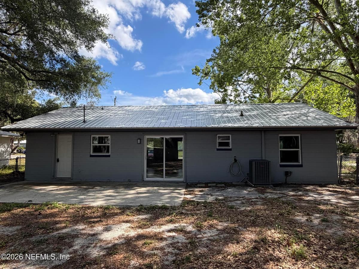 1414 ROSELLE Avenue, Palatka, FL 32177, Palatka, FL - photo 2