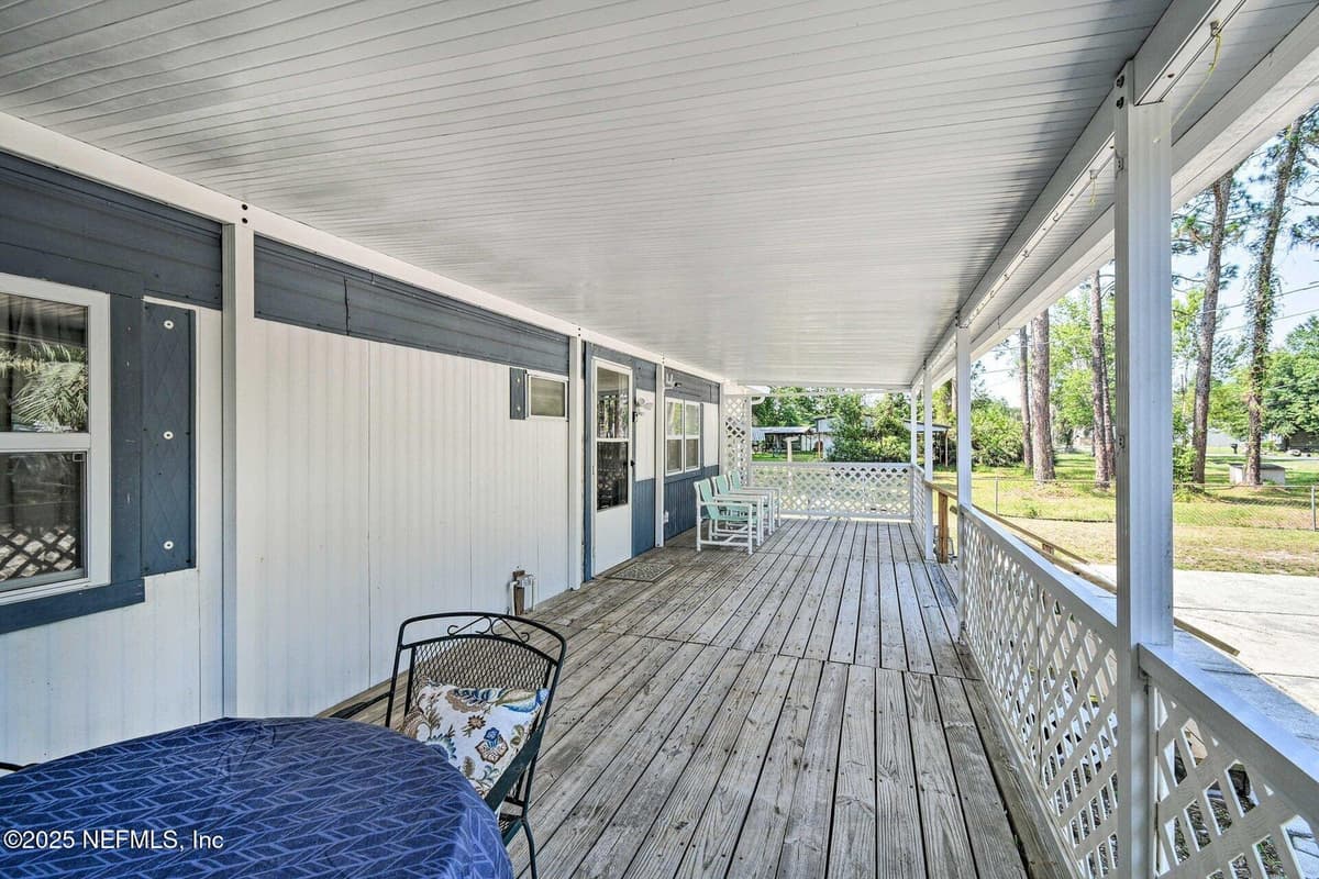118 RIVERSIDE Avenue, Satsuma, FL 32189, Satsuma, FL - photo 2