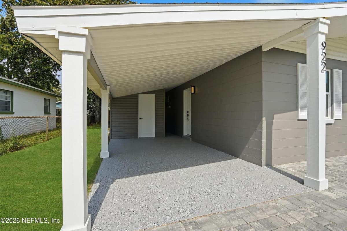 922 12TH Street N, Jacksonville Beach, FL 32250, Jacksonville Beach, FL - photo 2